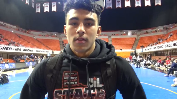 Arlington Martin’s Ezequiel Valadez at the National Wrestling Hall of Fame Classic
