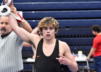 Rockwall wrestlers win big matches at Texas Outlaw