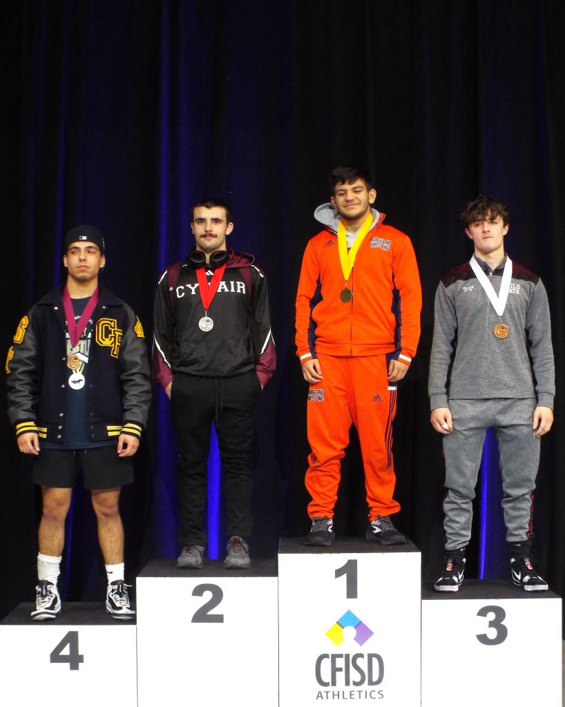 Sebastian Santibanez, 150 lb District 10 Champ