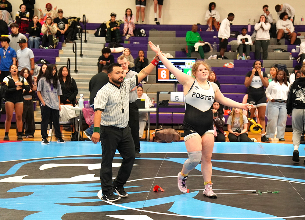 190 lb. champ Jaida Kuntz