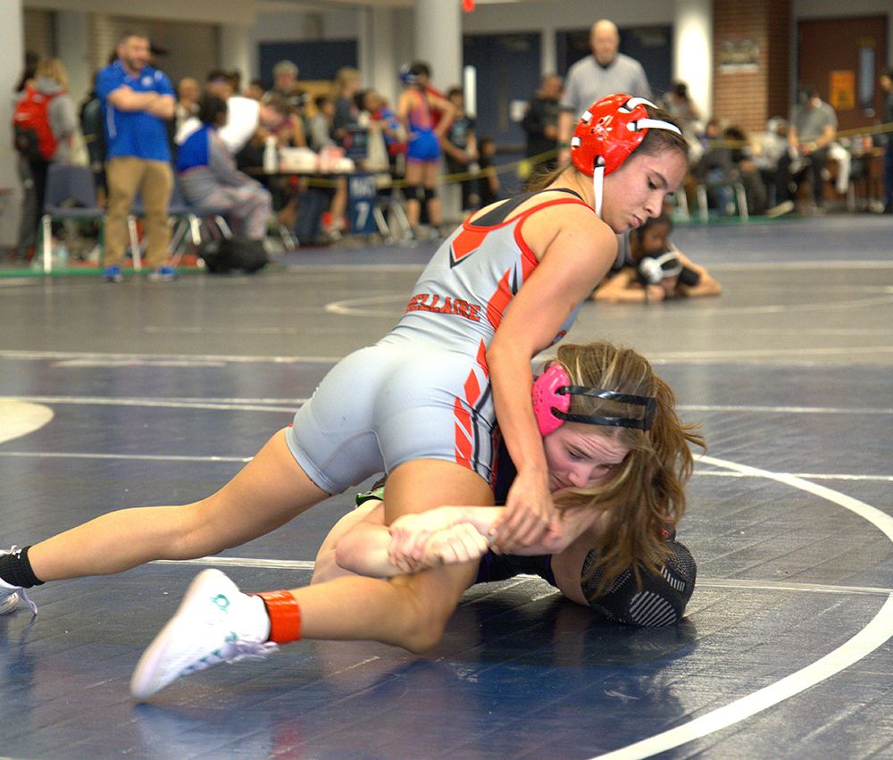 110 lb. Alia Baker of Klein Cain in for a takedown