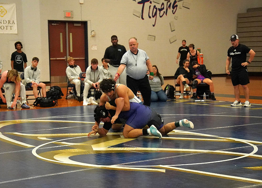 Dominic Lawrence (KC) vs Jeremiah Lawrence (CS)