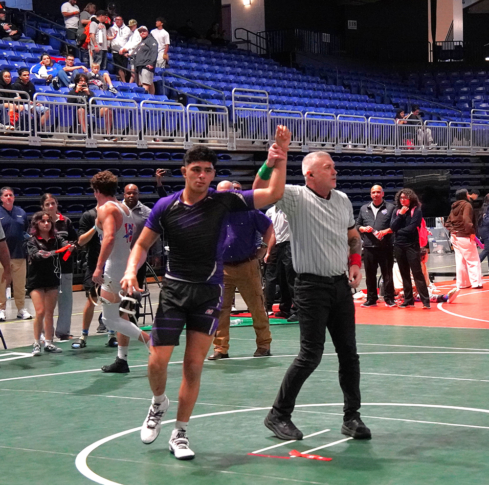 Sean Perez, 190 lb. Champion