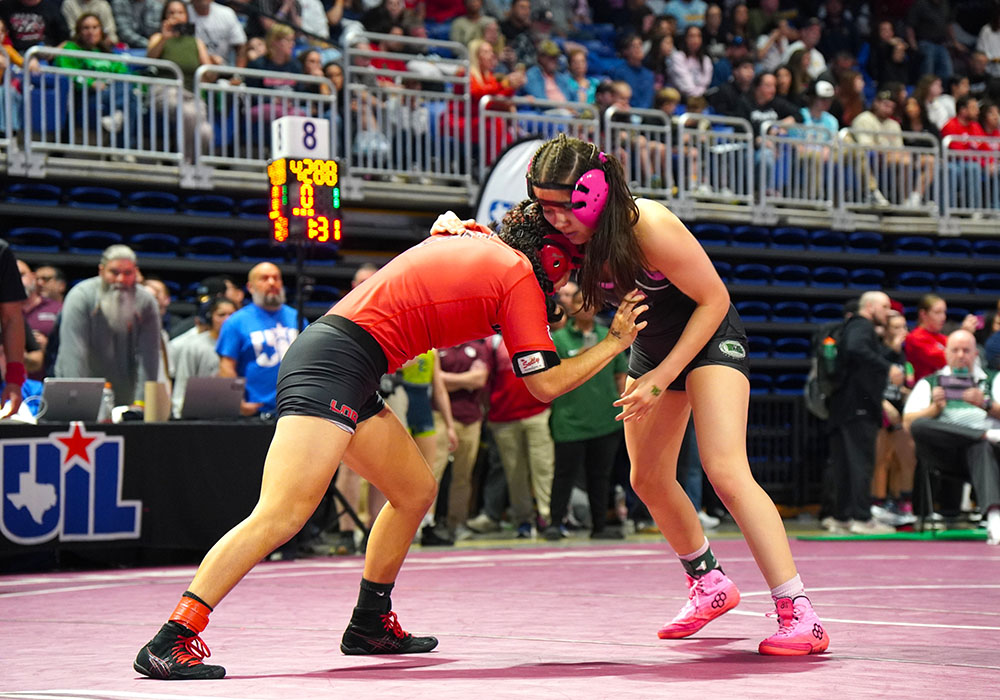 Stephanie Lopez with the first point